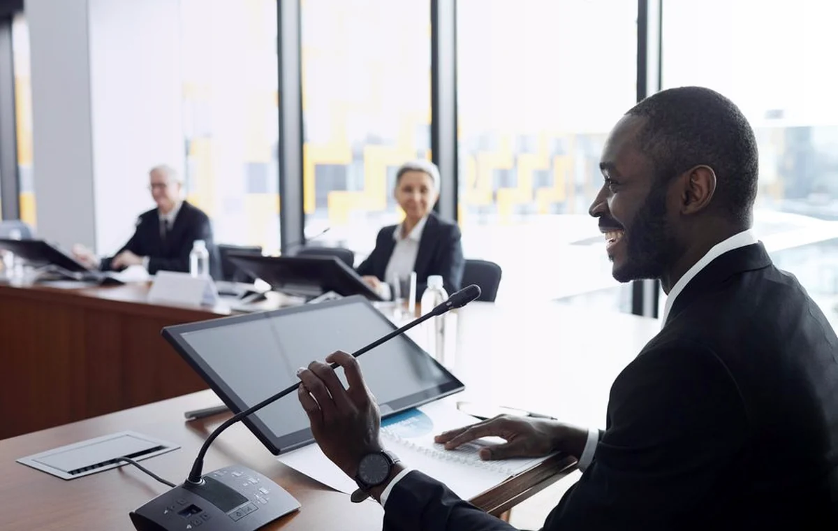 Professional meeting room review